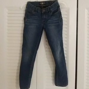 Barely worn jeans for girls